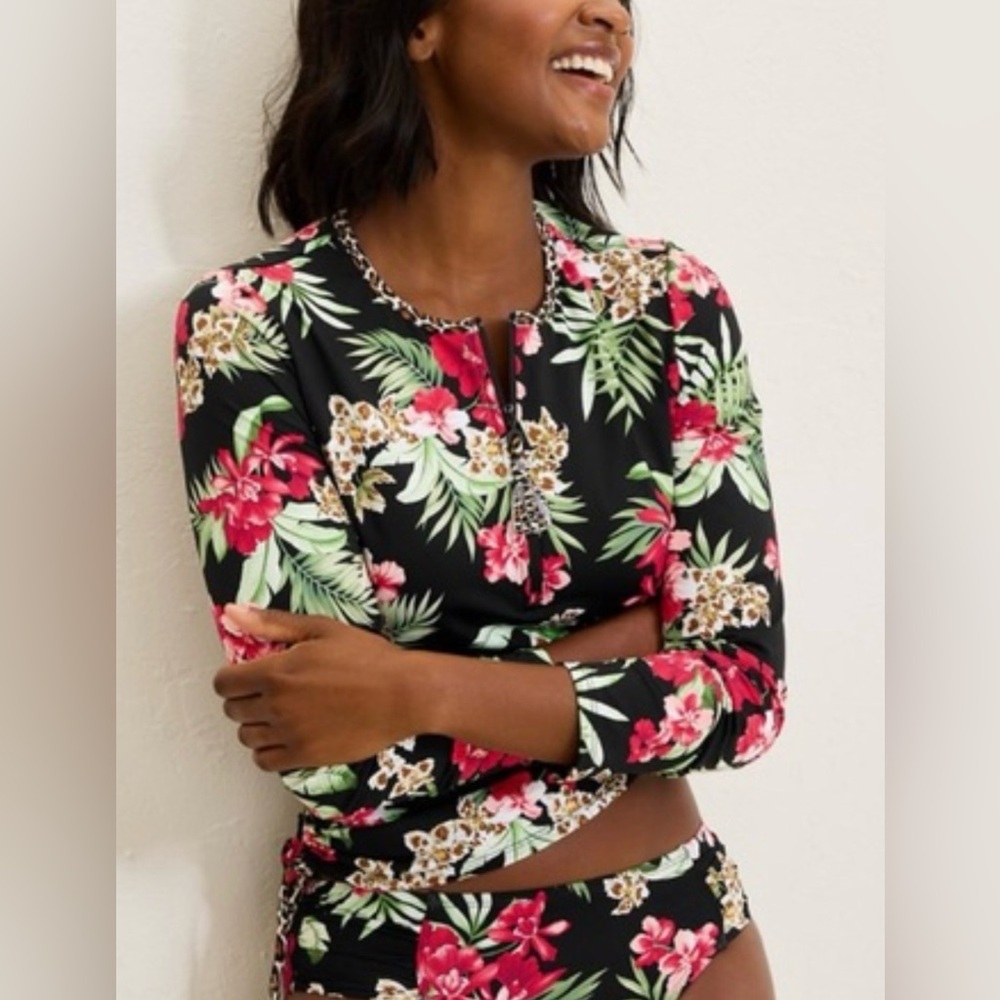 Tommy Bahama Lily Cat Rashguard with built in bra.  New.  Medium